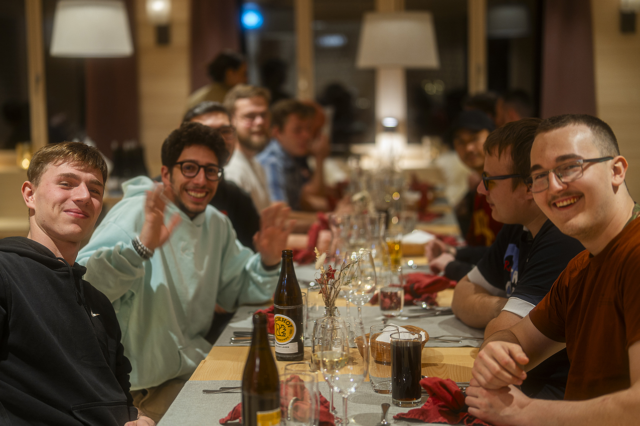 Frank_Tueren_News_Weihnachten_20241220_003.jpg