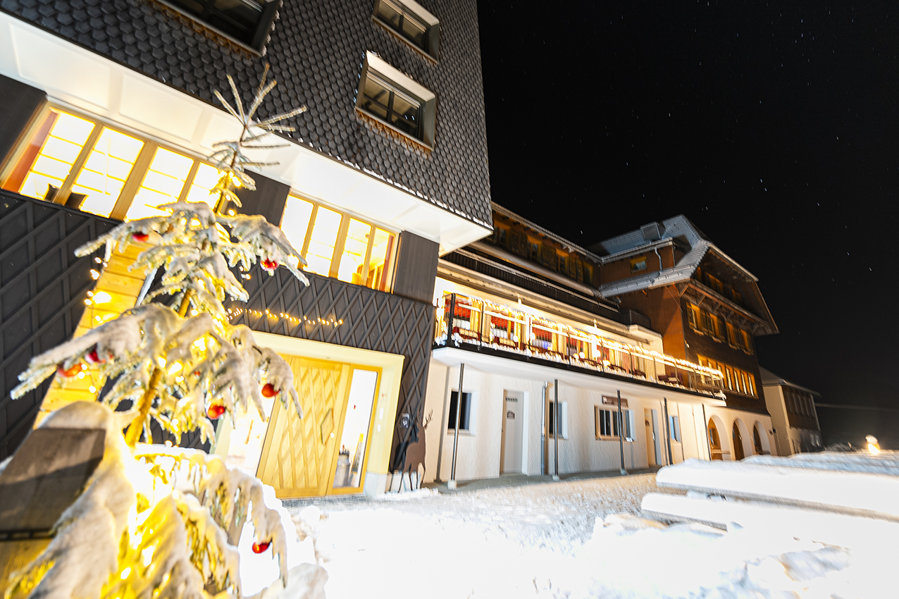 Frank_Tueren_News_Weihnachten_20241220_008.jpg