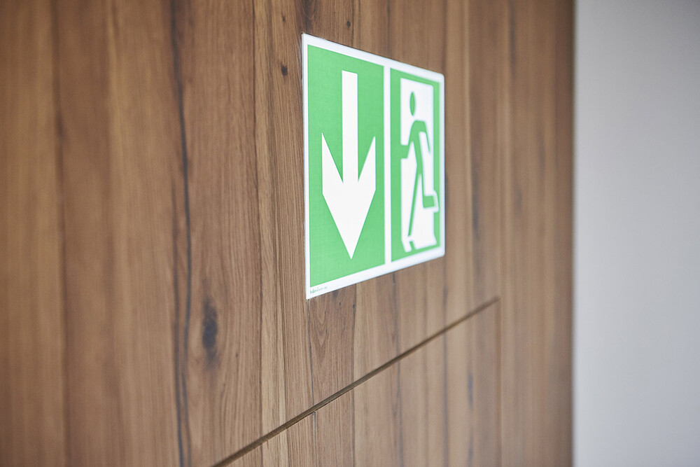 Porte coupe-feu. Invisible au quotidien – vitale en cas d’urgence.